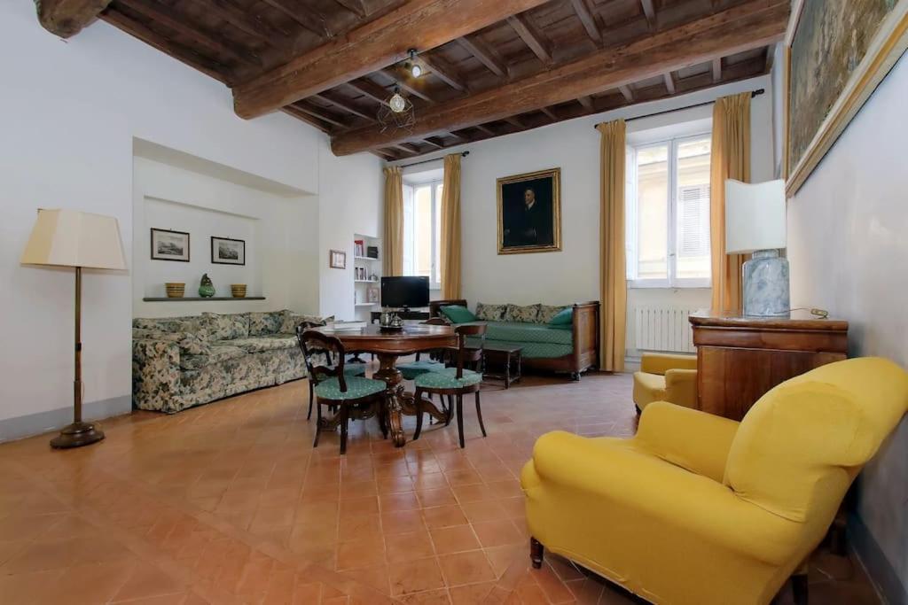 Navona Elegant Two Bedroom Apartment Rome Buitenkant foto