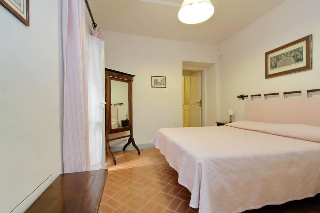 Navona Elegant Two Bedroom Apartment Rome Buitenkant foto