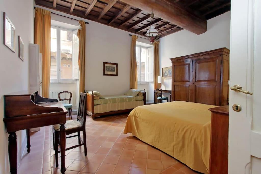 Navona Elegant Two Bedroom Apartment Rome Buitenkant foto